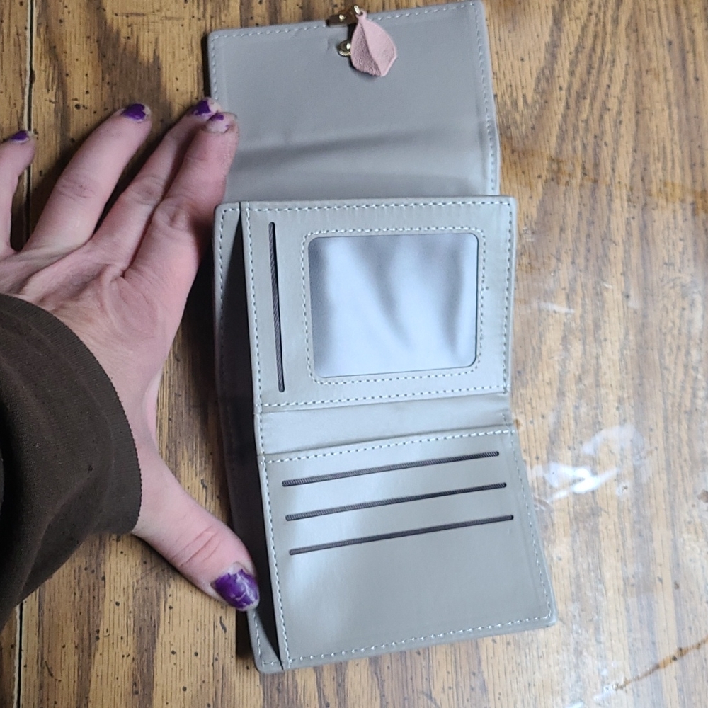 Wallet - Picture 2 of 3